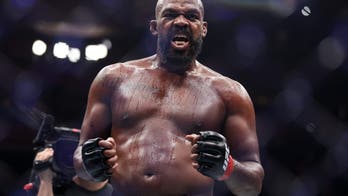 UFC heavyweight champ enters the ring for healthcare reform with new price transparency partnership
