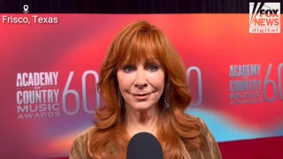 Reba McEntire on why her romance with Rex Linn works - Fox News